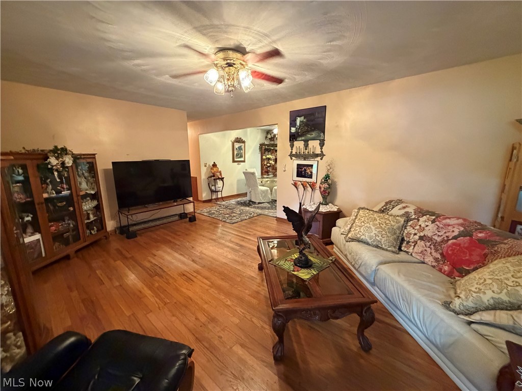 3615 Easton Road Norton OH 44203