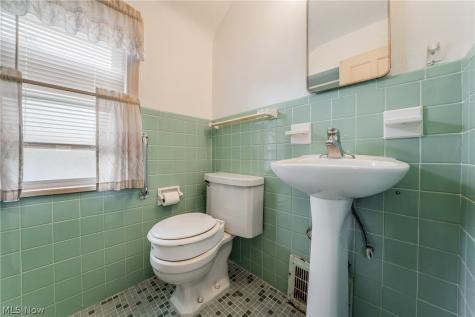 14410 Alger Road Cleveland OH 44111