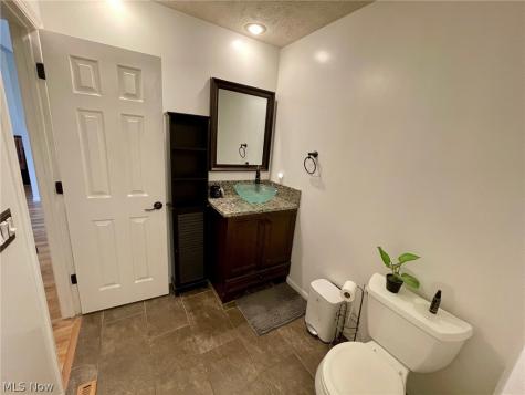 38445 Westminster Lane Willoughby OH 44094