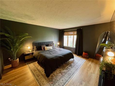 38445 Westminster Lane Willoughby OH 44094