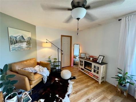 38445 Westminster Lane Willoughby OH 44094