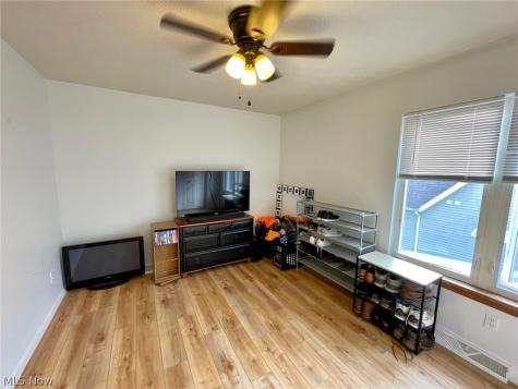 38445 Westminster Lane Willoughby OH 44094