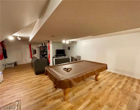38445 Westminster Lane Willoughby OH 44094
