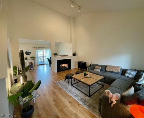 38445 Westminster Lane Willoughby OH 44094