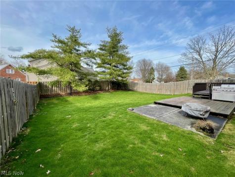 38445 Westminster Lane Willoughby OH 44094