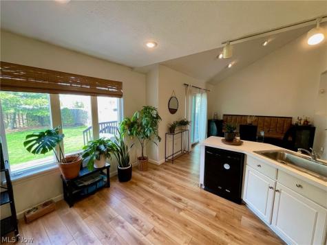38445 Westminster Lane Willoughby OH 44094