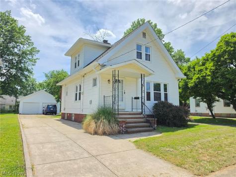 3909 Burger Avenue Cleveland OH 44109