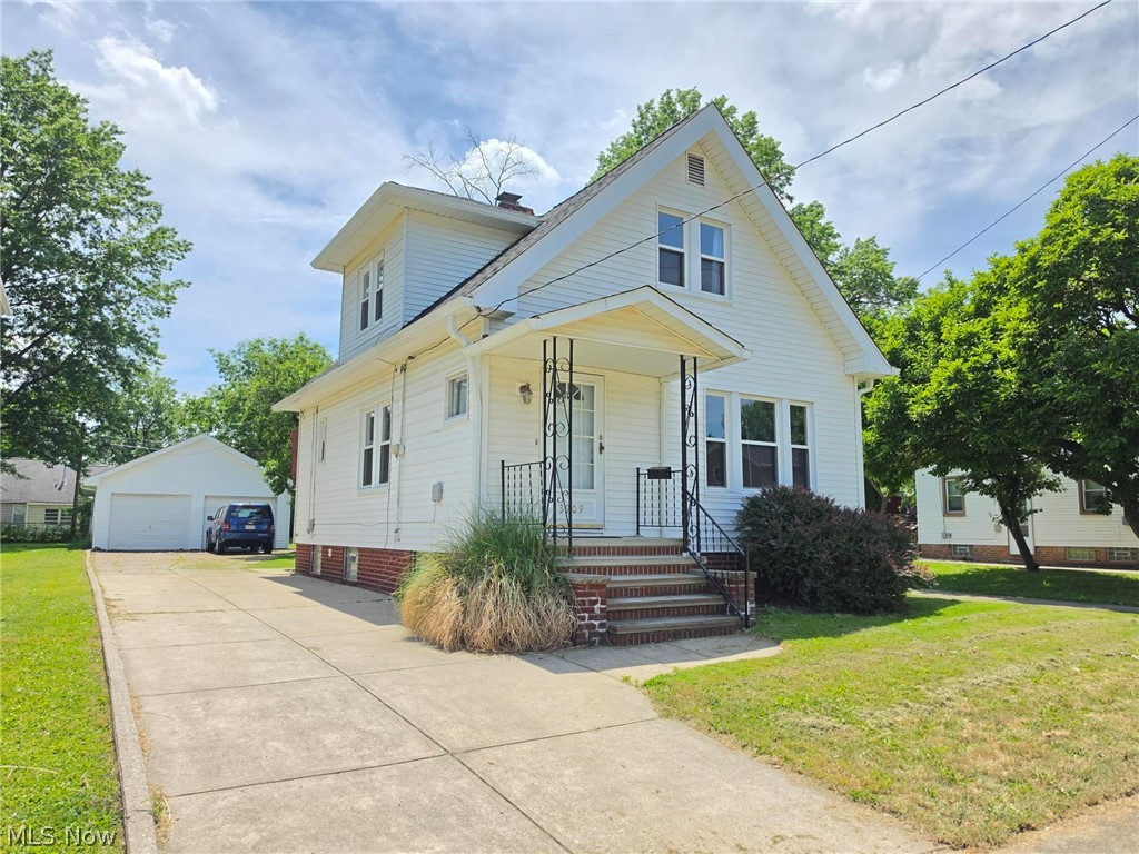 3909 Burger Avenue Cleveland OH 44109