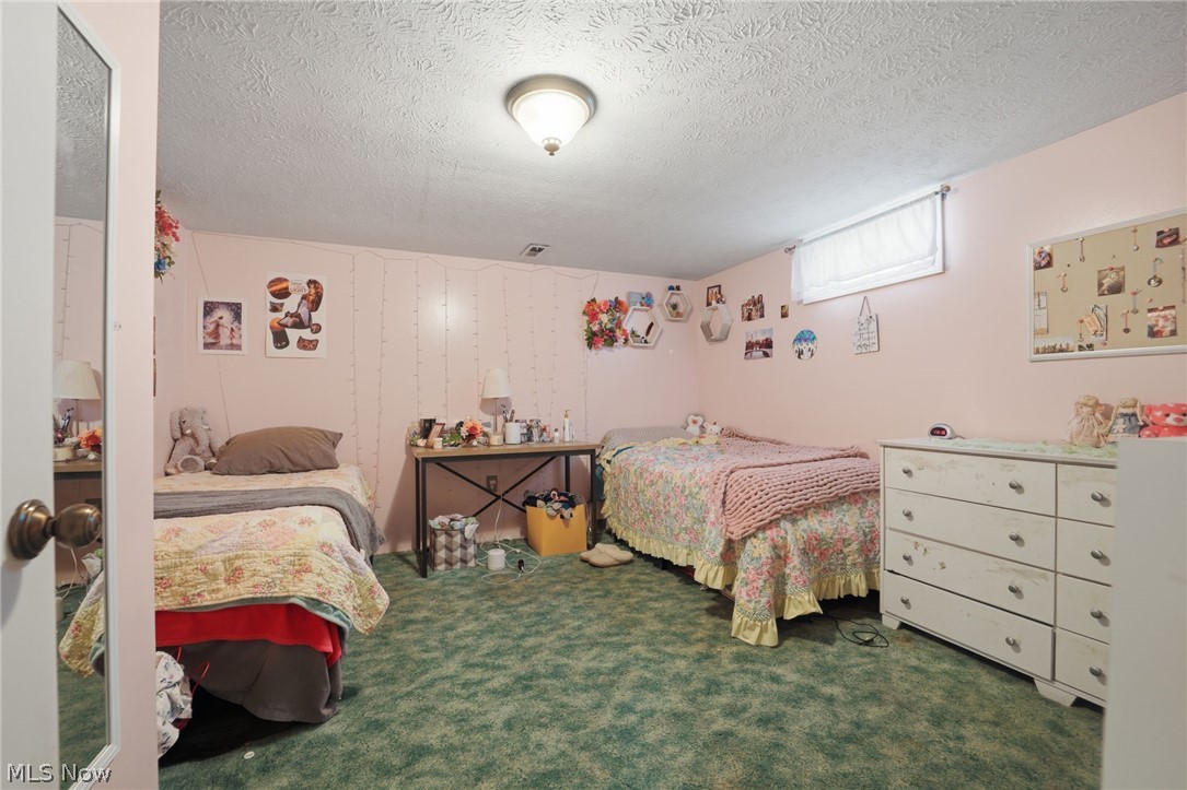 2932 Sexton Road Geneva OH 44041
