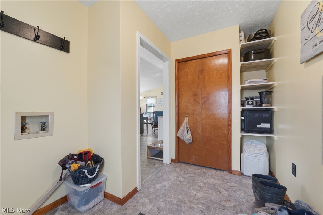 2932 Sexton Road Geneva OH 44041
