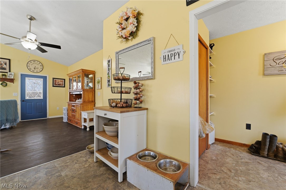 2932 Sexton Road Geneva OH 44041