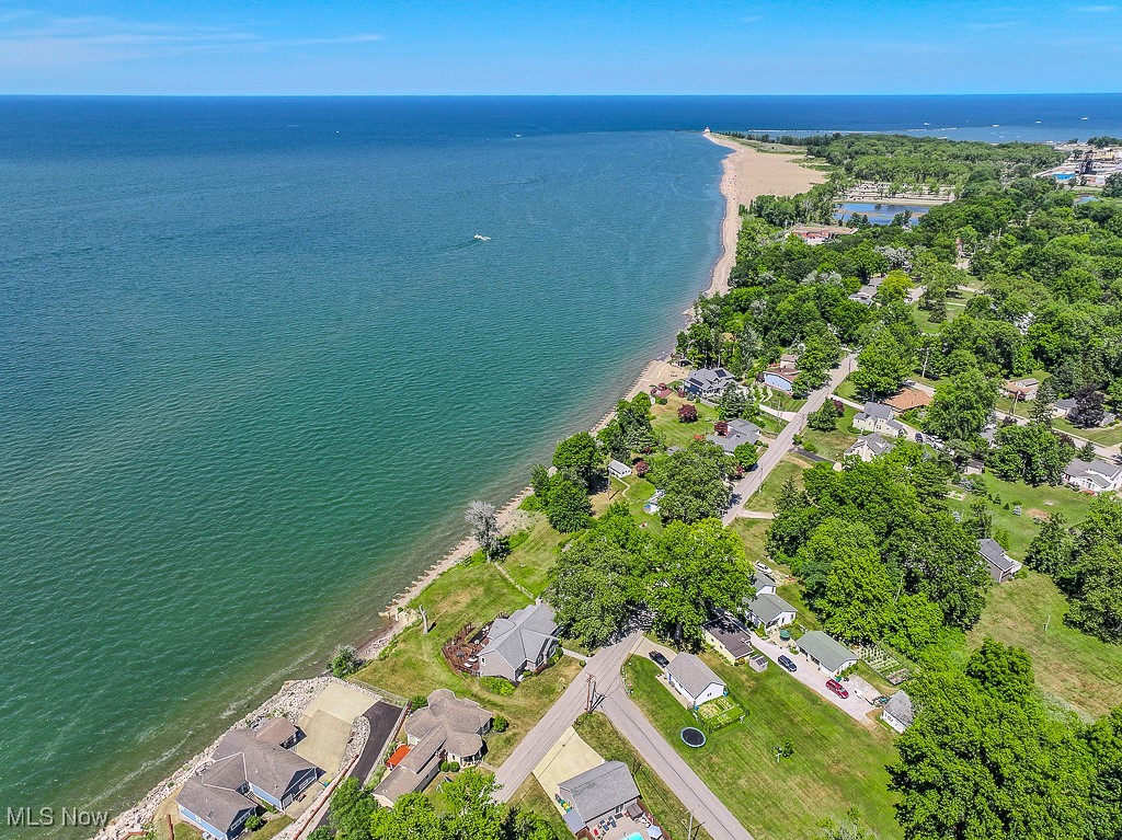 9385 Headlands Road Mentor OH 44060