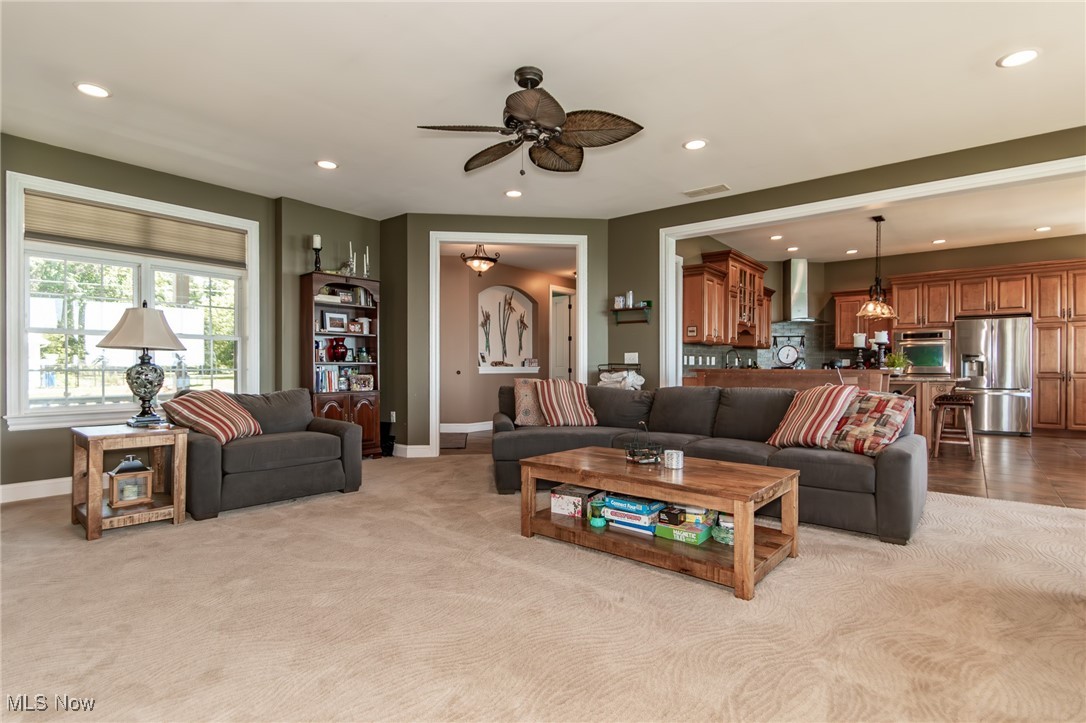 9385 Headlands Road Mentor OH 44060