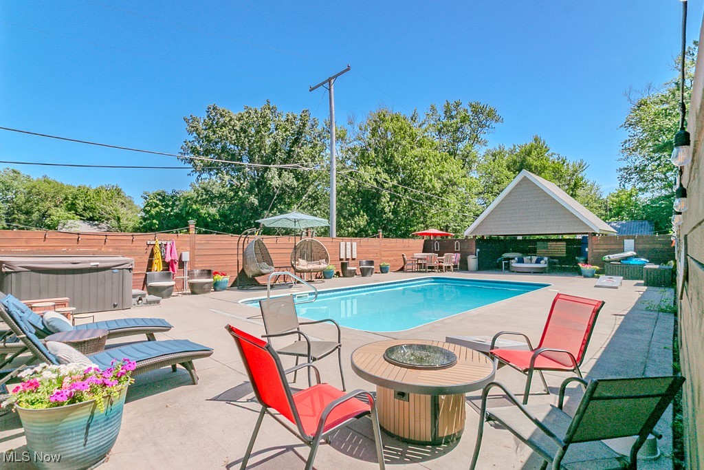 9385 Headlands Road Mentor OH 44060