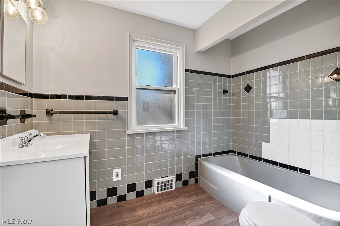 3840 Berkeley Road Cleveland Heights OH 44118