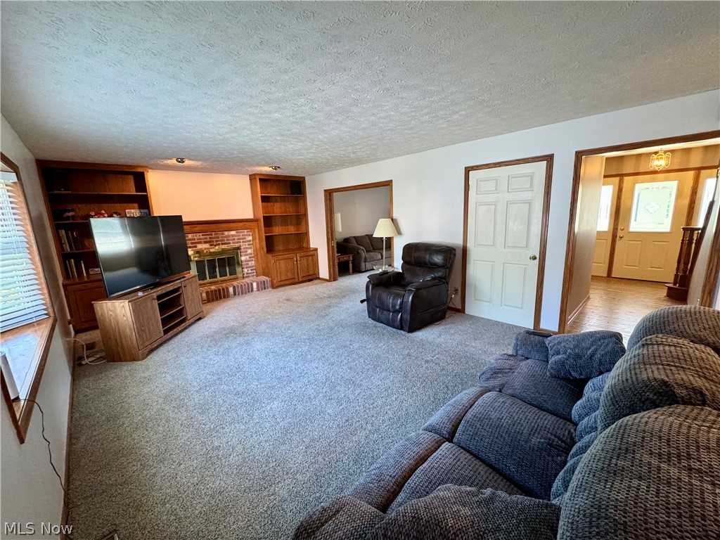 6385 Harbor Drive NW Canton OH 44718