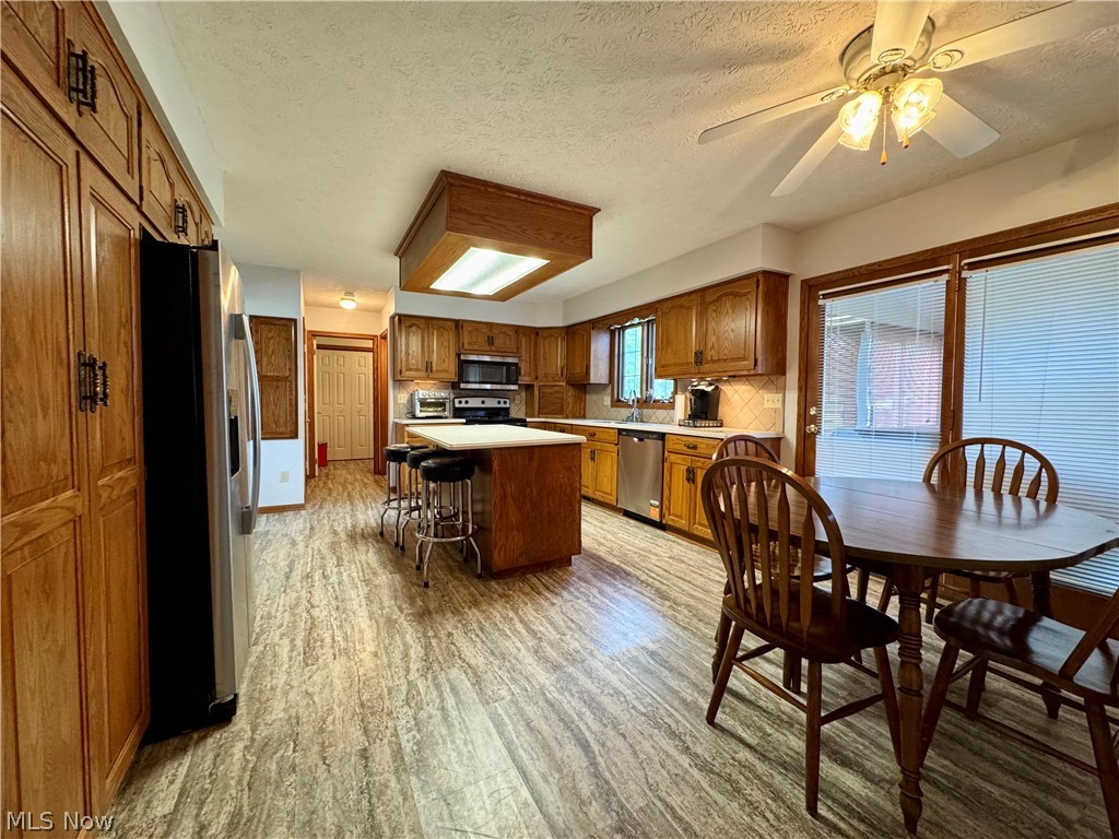 6385 Harbor Drive NW Canton OH 44718