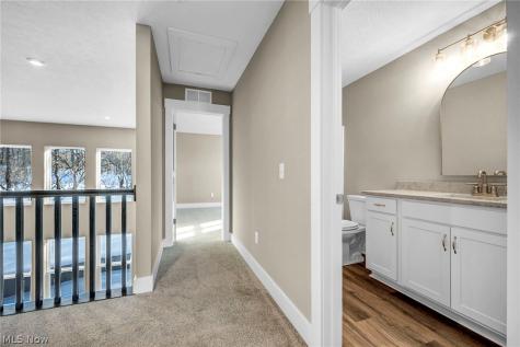 6099 Upland Ridge Medina OH 44256