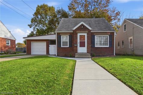 1920 Gibbs Avenue NE Canton OH 44714
