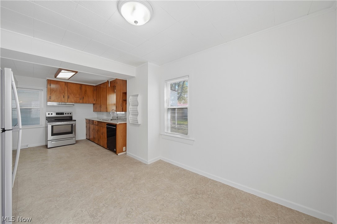 1920 Gibbs Avenue NE Canton OH 44714