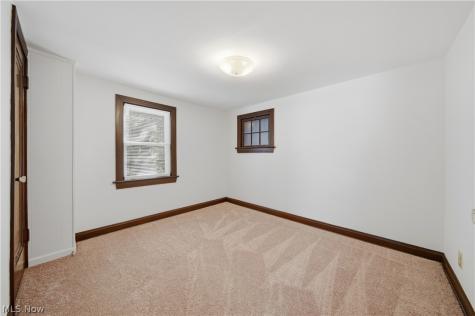 1920 Gibbs Avenue NE Canton OH 44714
