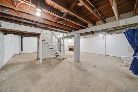 1920 Gibbs Avenue NE Canton OH 44714