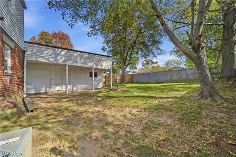 1920 Gibbs Avenue NE Canton OH 44714