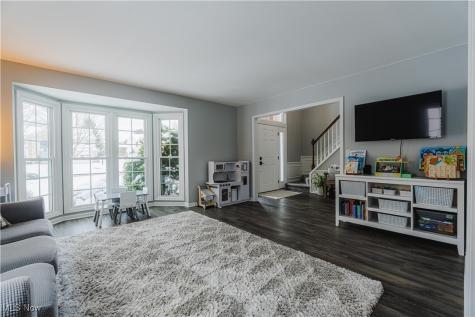 649 Continental Drive Northfield OH 44067