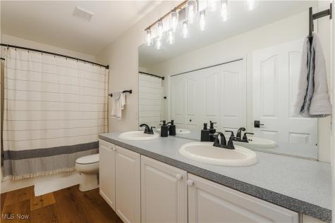 649 Continental Drive Northfield OH 44067