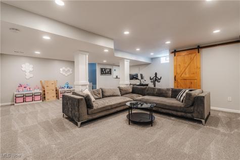 649 Continental Drive Northfield OH 44067