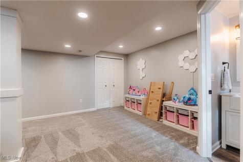 649 Continental Drive Northfield OH 44067