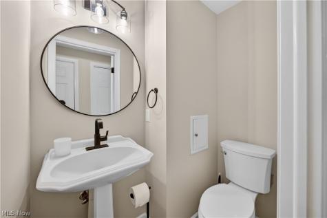 5640 Gibson Court Hudson OH 44236