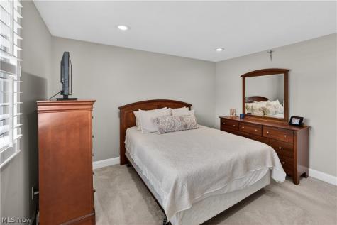 5640 Gibson Court Hudson OH 44236