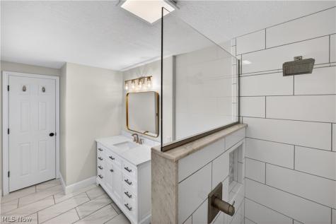 5640 Gibson Court Hudson OH 44236