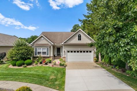 847 Heron Lakes Circle Cuyahoga Falls OH 44223
