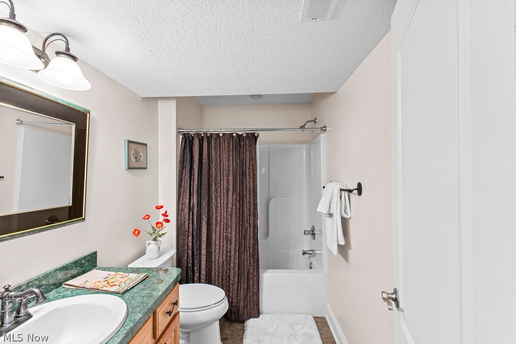 847 Heron Lakes Circle Cuyahoga Falls OH 44223