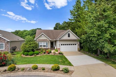 847 Heron Lakes Circle Cuyahoga Falls OH 44223