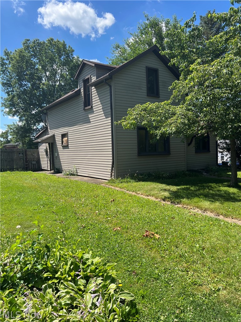 304 E 4th Street Dover OH 44622