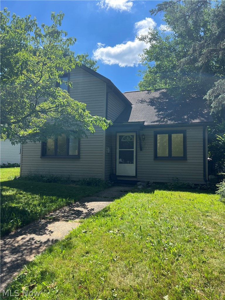 304 E 4th Street Dover OH 44622