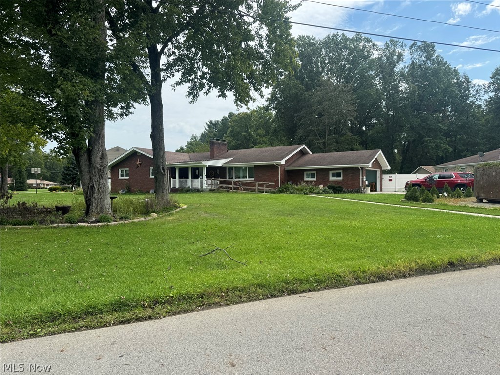 59 Lakeshore Drive Youngstown OH 44511