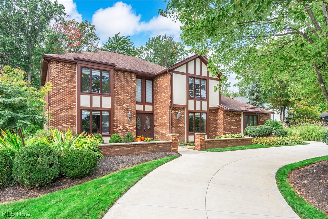 Brecksville OH, 9702 Forge Drive