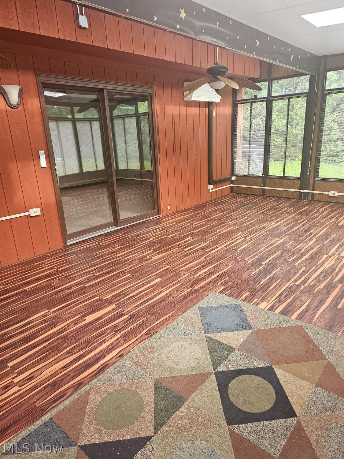 2910 Richmond Road Beachwood OH 44122
