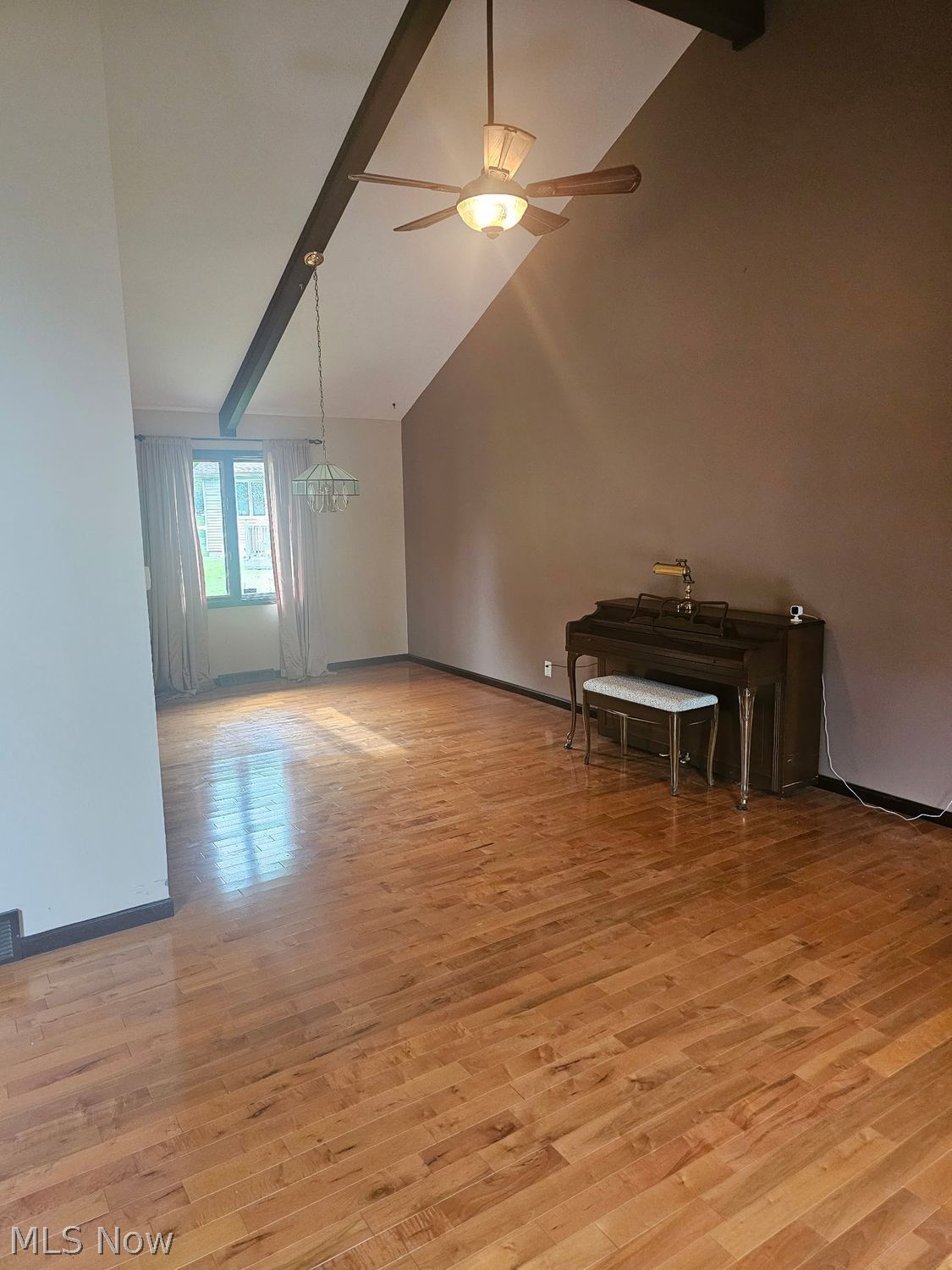2910 Richmond Road Beachwood OH 44122