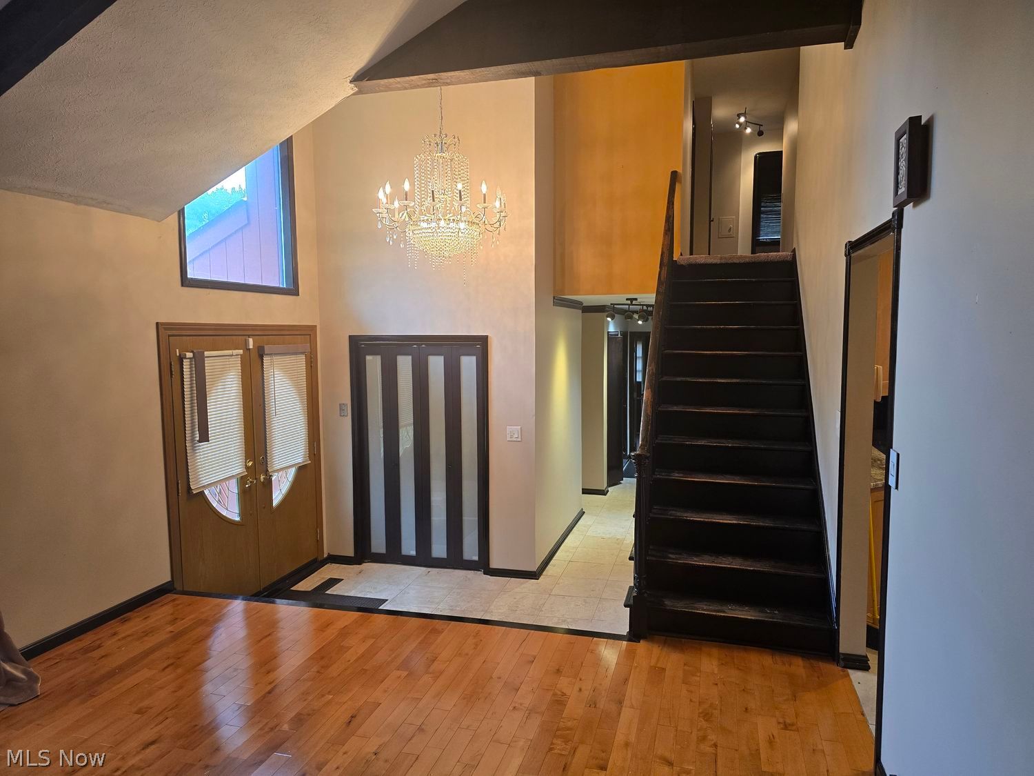 2910 Richmond Road Beachwood OH 44122