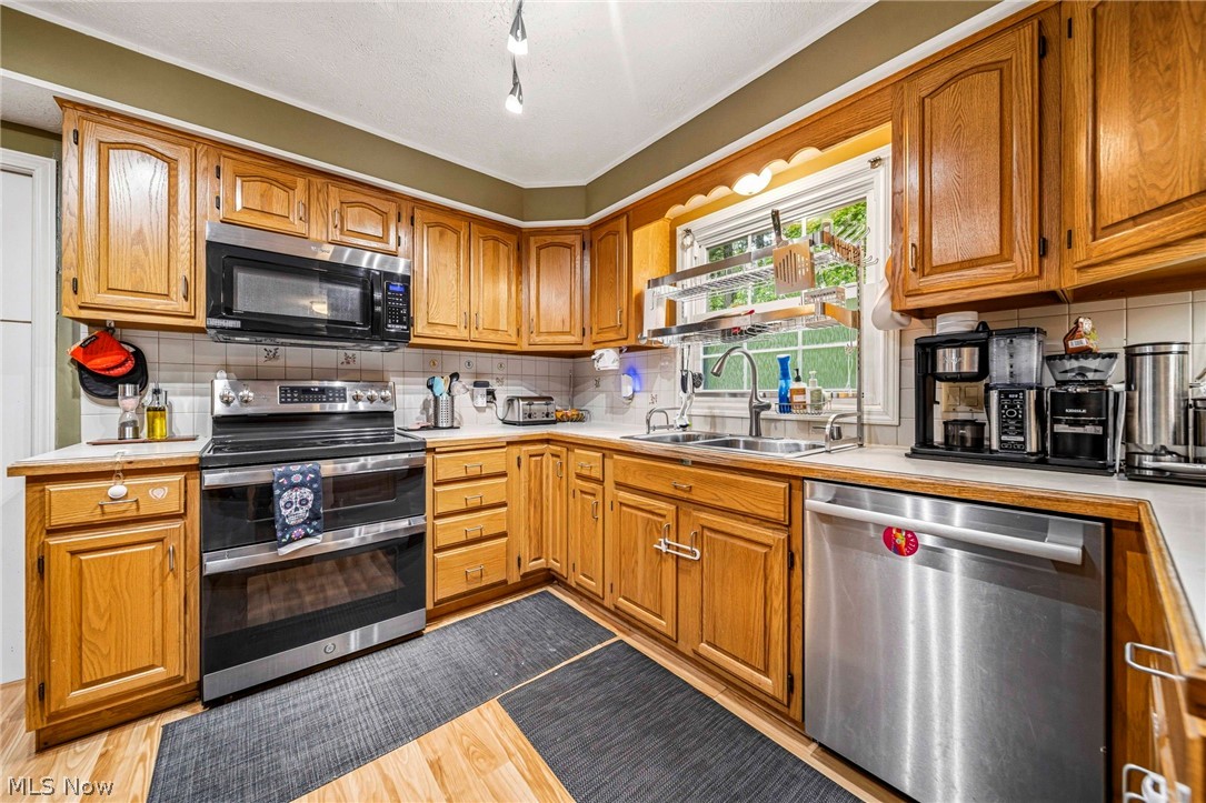 6453 Old Woods Road Ashtabula OH 44004