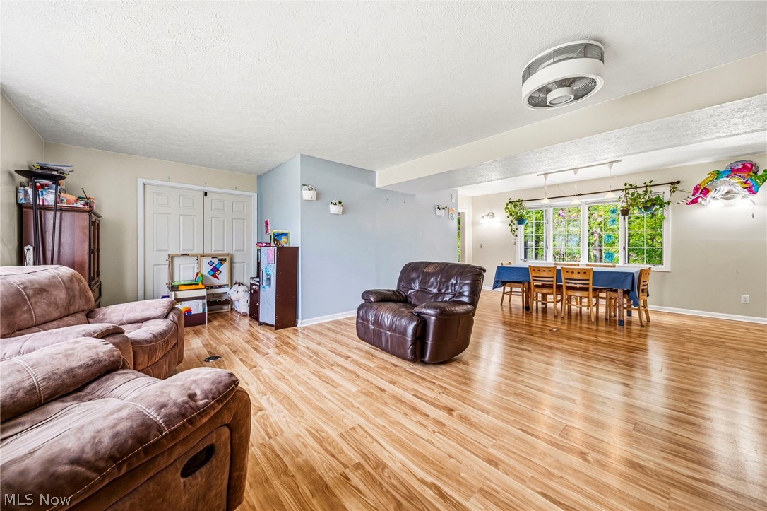 6453 Old Woods Road Ashtabula OH 44004