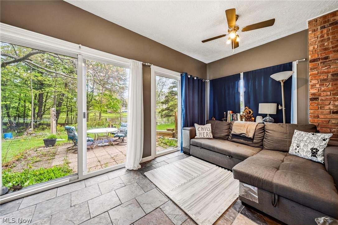 6453 Old Woods Road Ashtabula OH 44004
