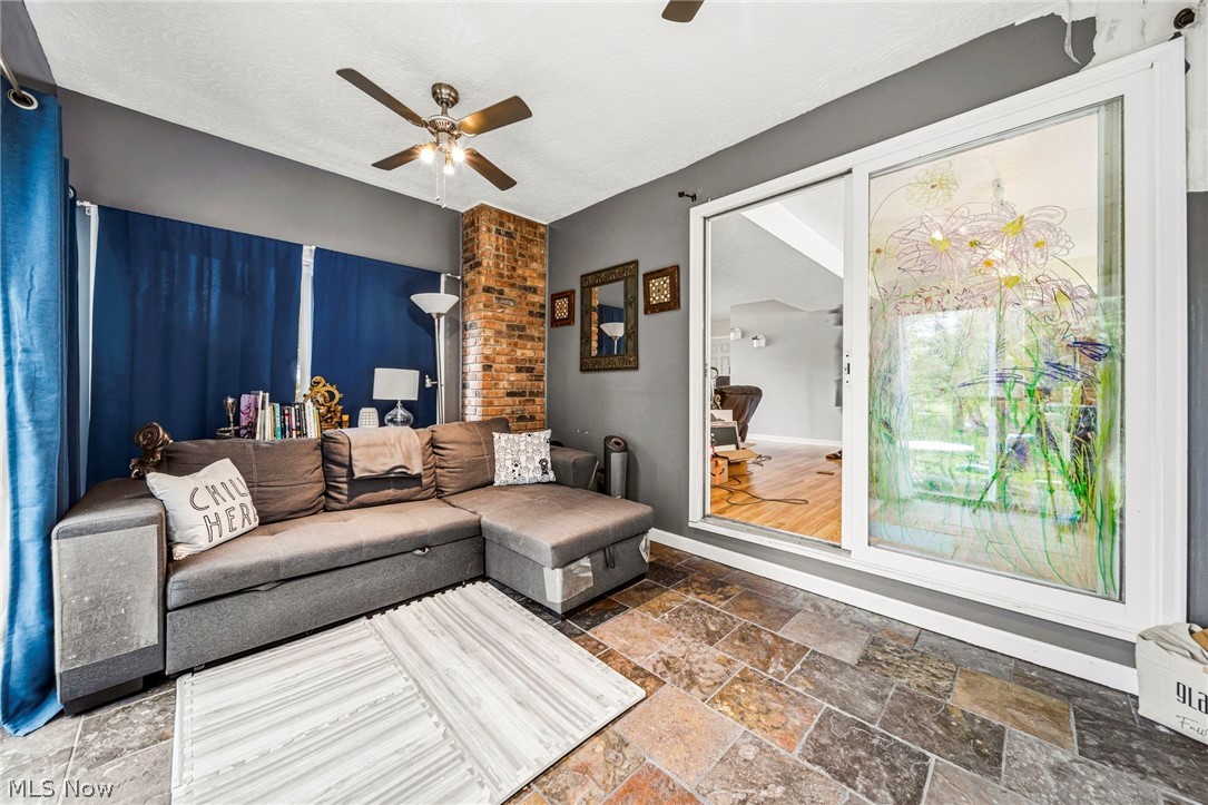 6453 Old Woods Road Ashtabula OH 44004