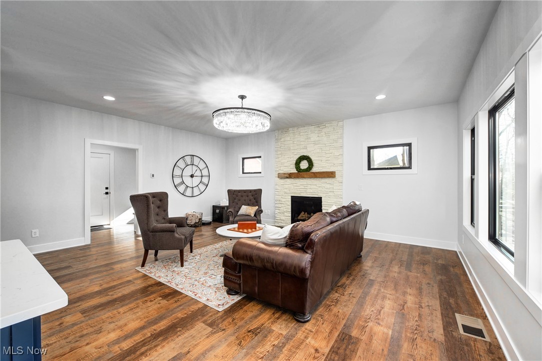 362 Oakmoor Avenue Bay Village OH 44140