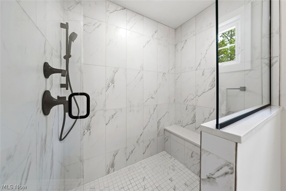 362 Oakmoor Avenue Bay Village OH 44140